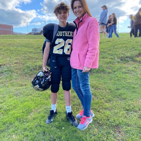 Meet your Posher, Carly - Picture 2 of 12